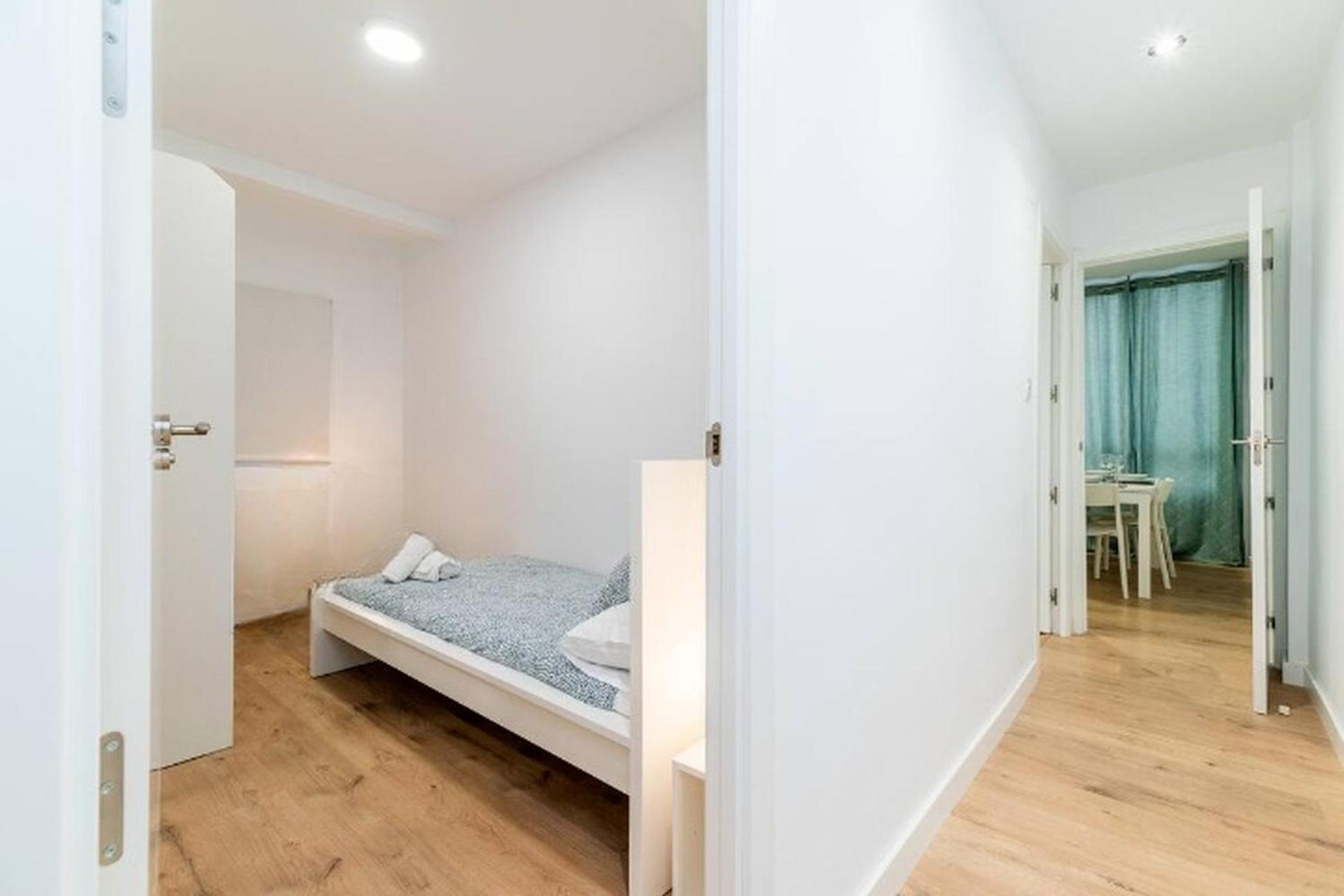 Modern Plaza De Toros Apartment With Free Parking Granada Exterior foto